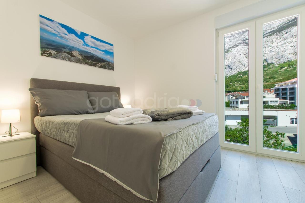 Luxury Sea View Apartment Vida Макарска Екстериор снимка